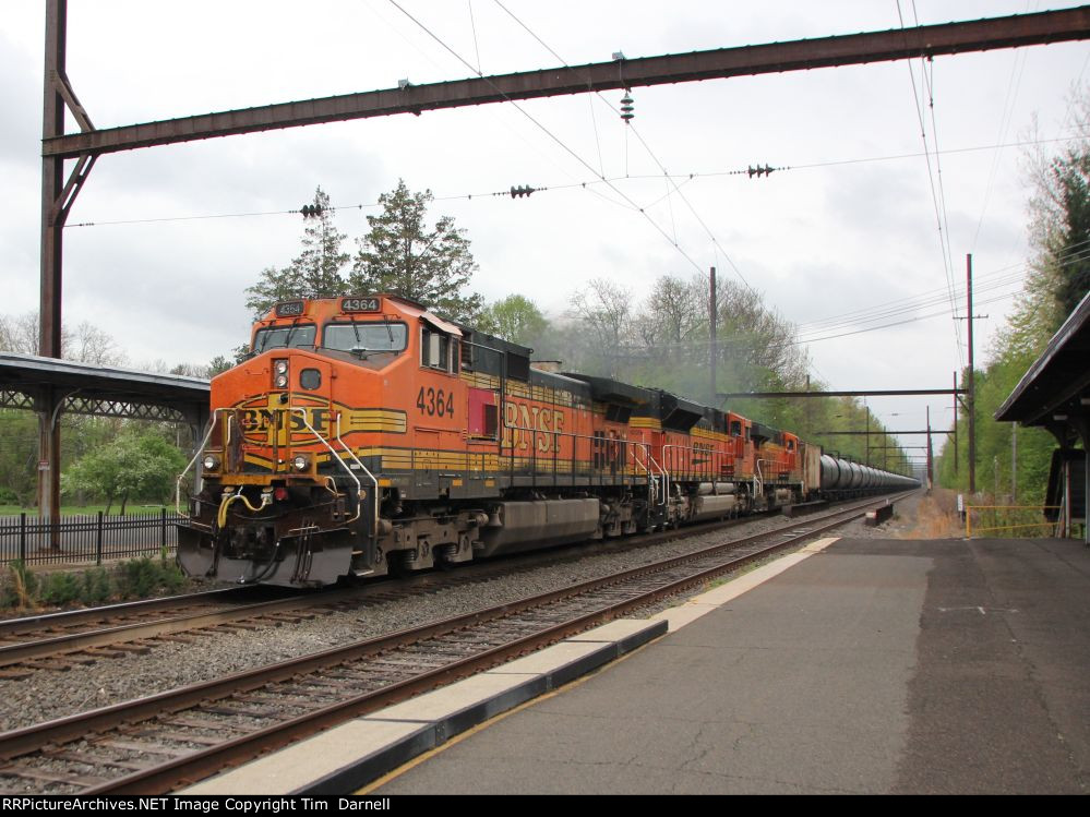 BNSF 4364
